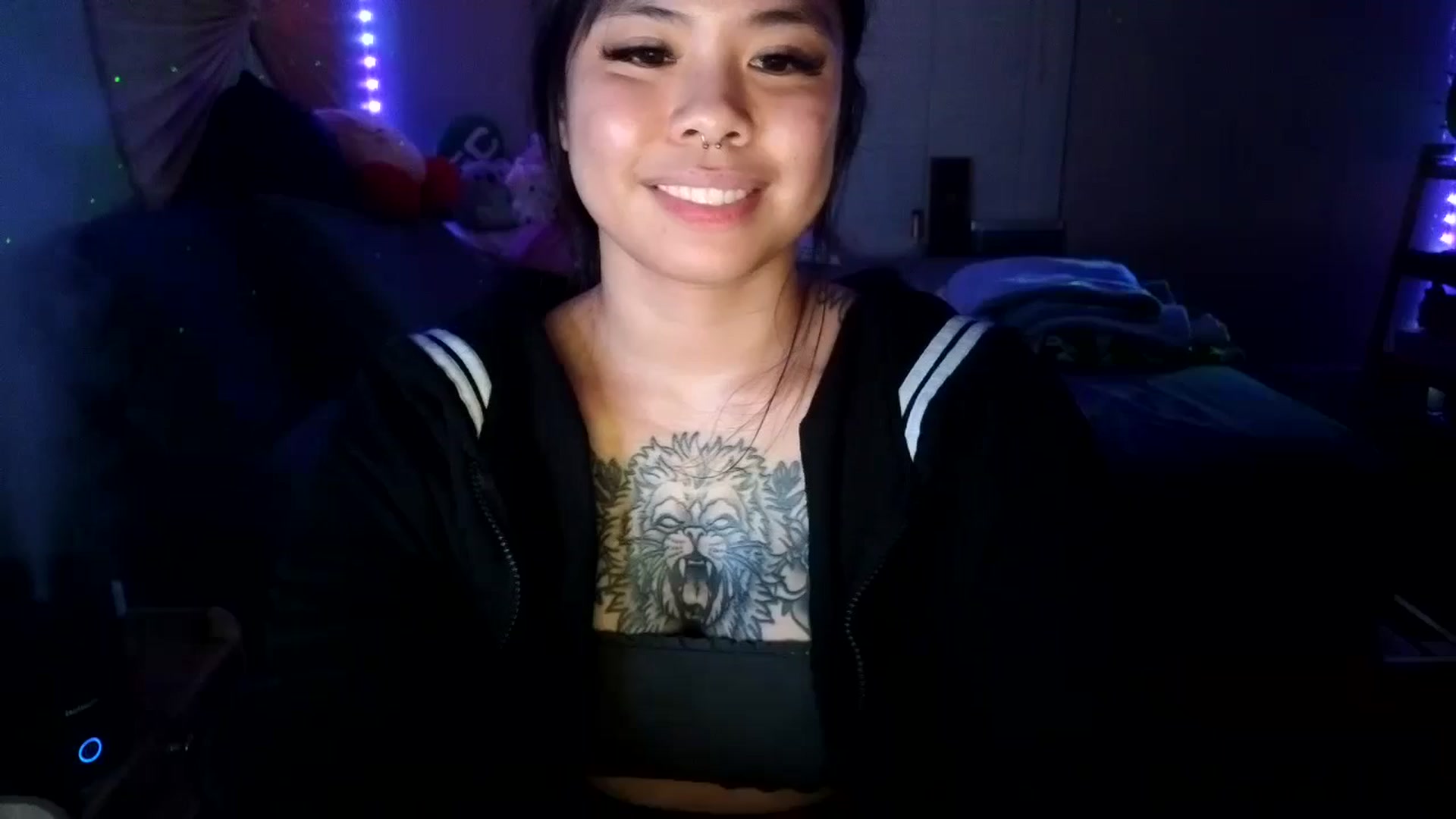 Gallery image thumbnail from dolllface's myfreecams stream on, 11/21/2024, 10:17 image 7 of 20