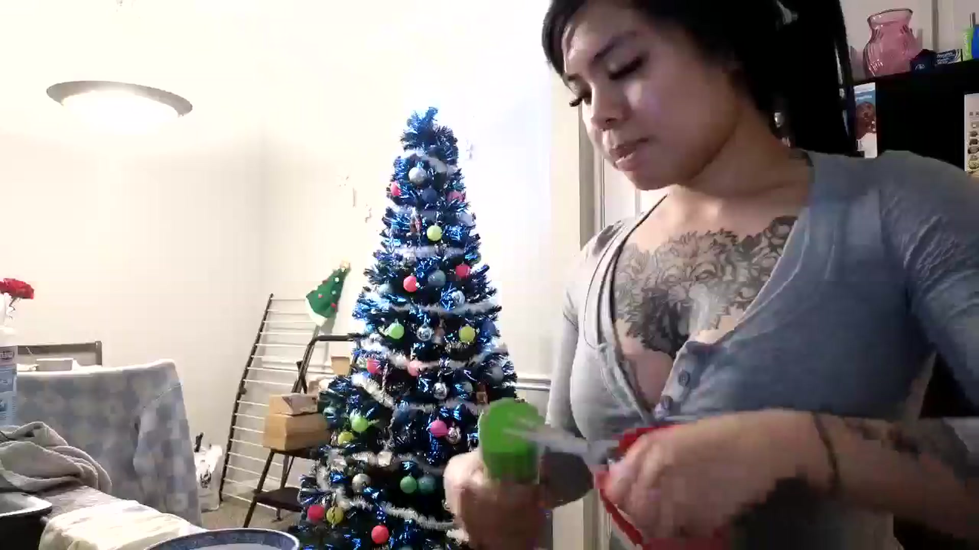 Gallery image thumbnail from dolllface's myfreecams stream on, 11/27/2024, 12:04 image 12 of 20