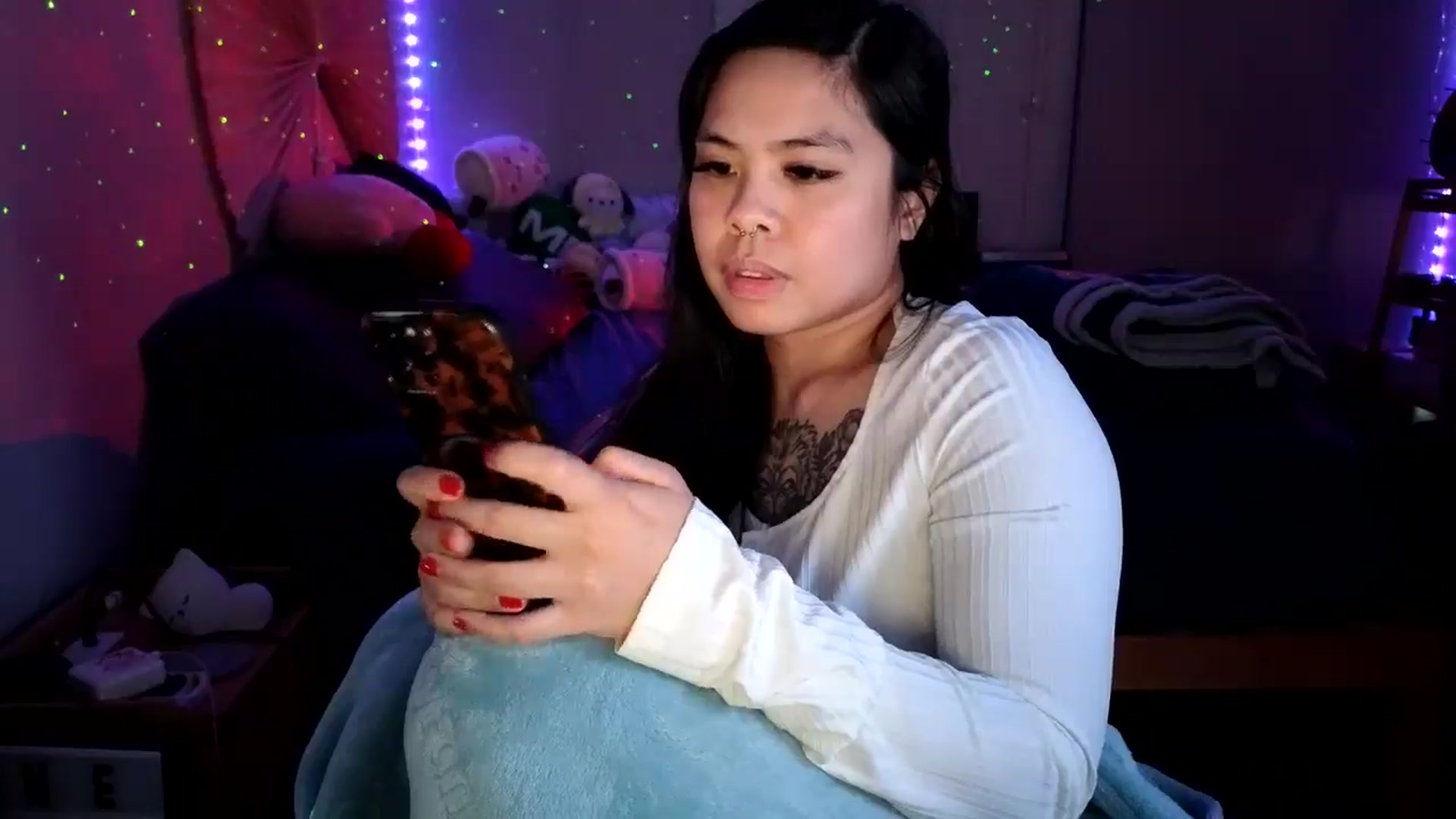Gallery image thumbnail from dolllface's myfreecams stream on, 12/11/2024, 10:53 image 9 of 20