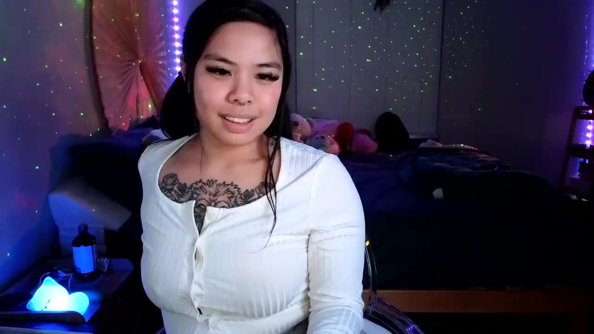 Gallery image thumbnail from dolllface's myfreecams stream on, 01/07/2025, 12:36 image 2 of 20