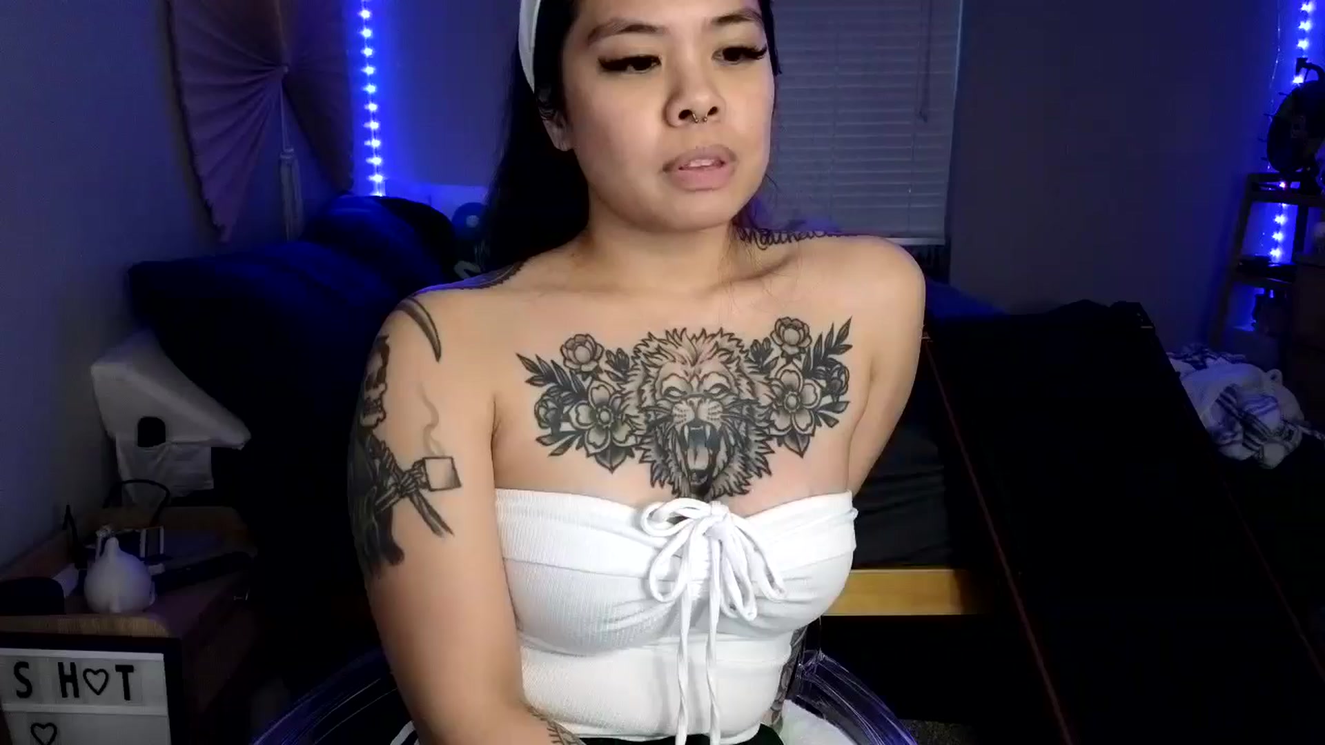 Gallery image thumbnail from dolllface's myfreecams stream on, 01/10/2025, 14:03 image 19 of 20