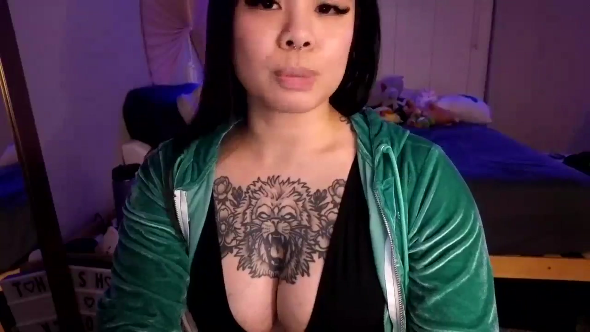 Gallery image thumbnail from dolllface's myfreecams stream on, 01/15/2025, 12:32 image 8 of 20