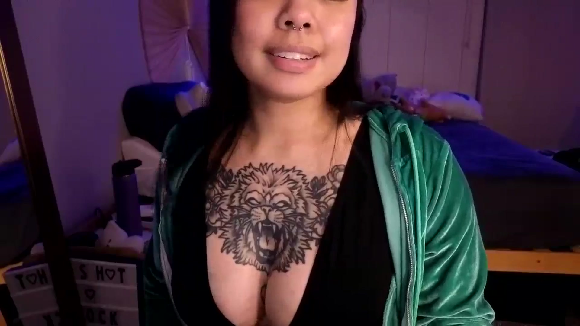 Gallery image thumbnail from dolllface's myfreecams stream on, 01/15/2025, 12:32 image 7 of 20