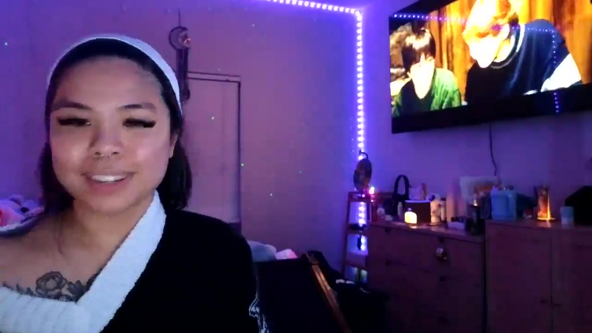 Gallery image thumbnail from dolllface's myfreecams stream on, 01/18/2025, 10:59 image 17 of 20