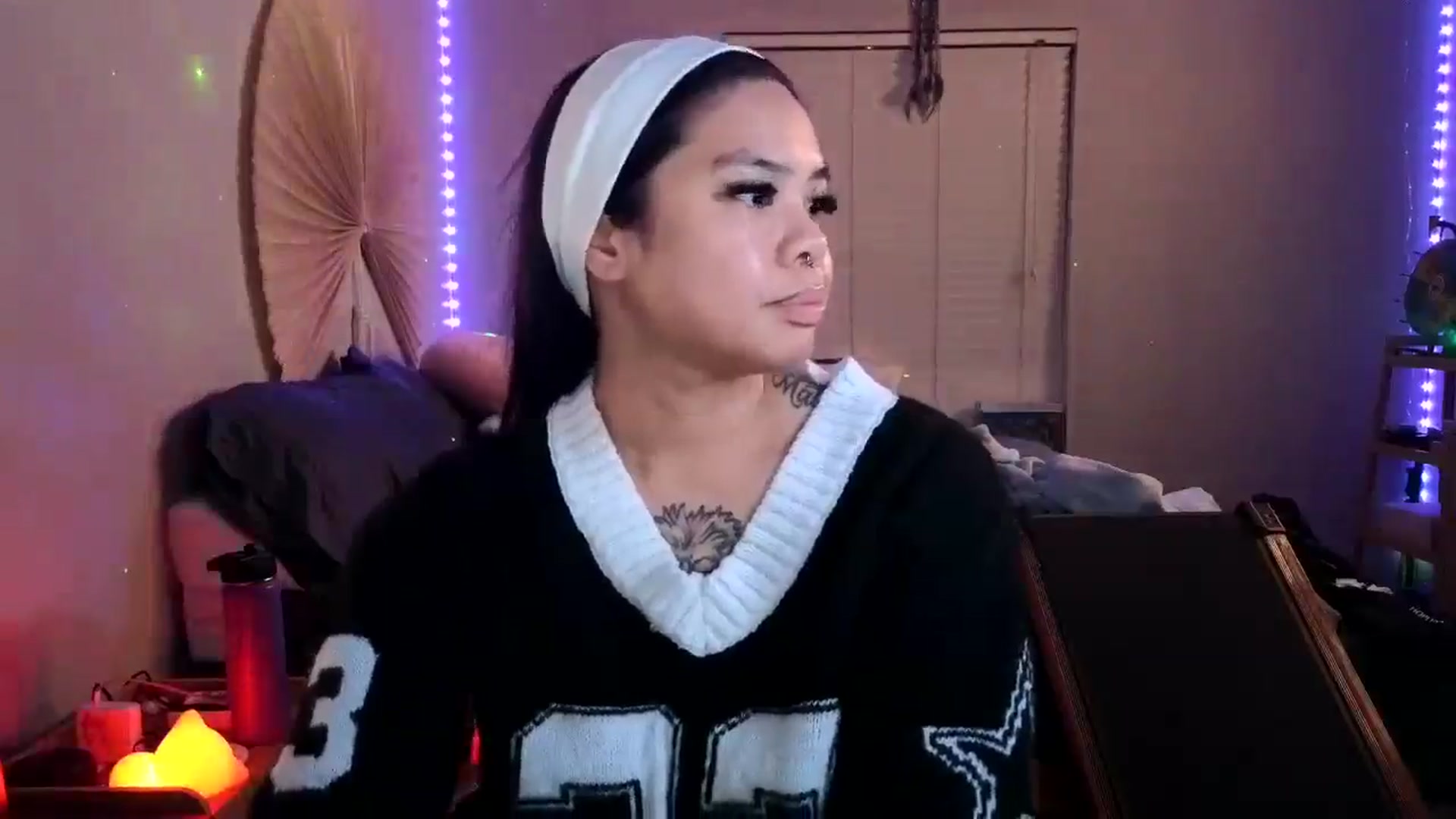 Gallery image thumbnail from dolllface's myfreecams stream on, 01/18/2025, 10:59 image 2 of 20