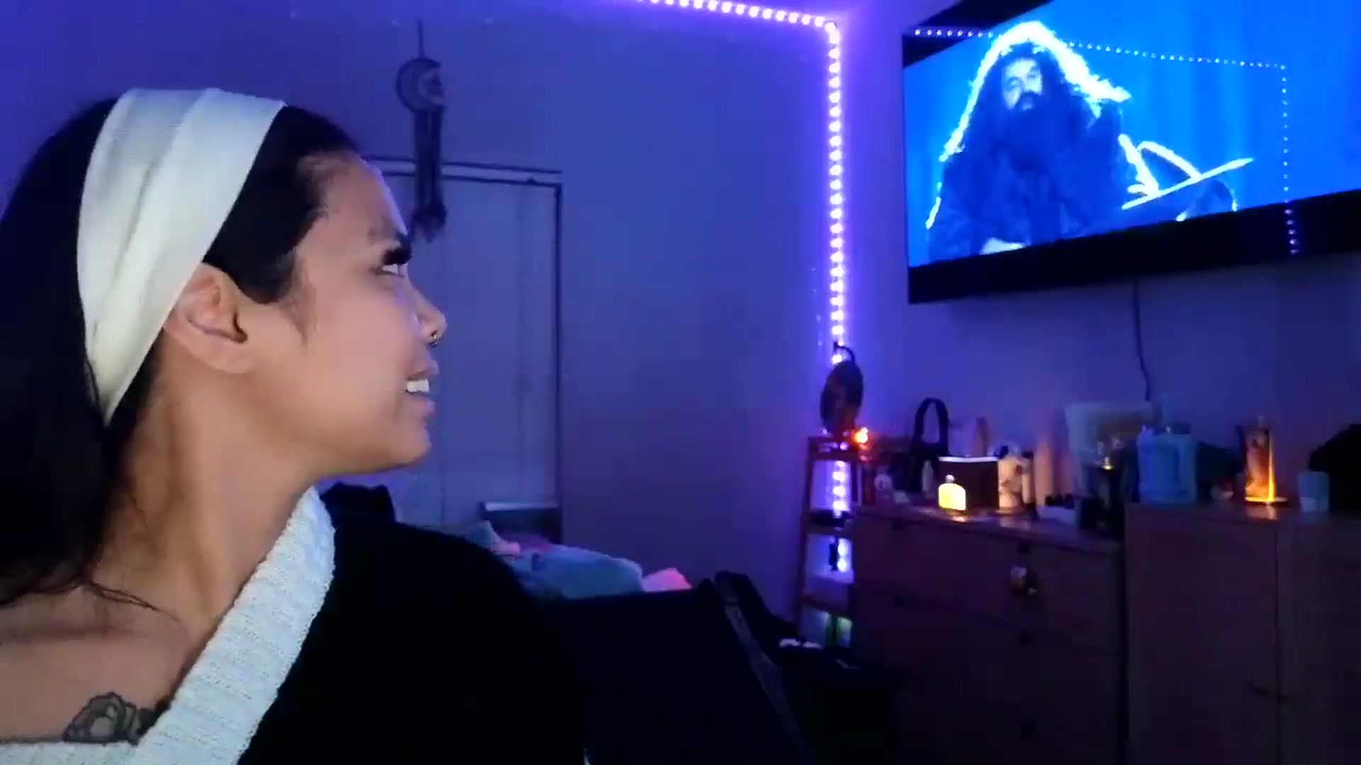 Gallery image thumbnail from dolllface's myfreecams stream on, 01/18/2025, 10:59 image 20 of 20