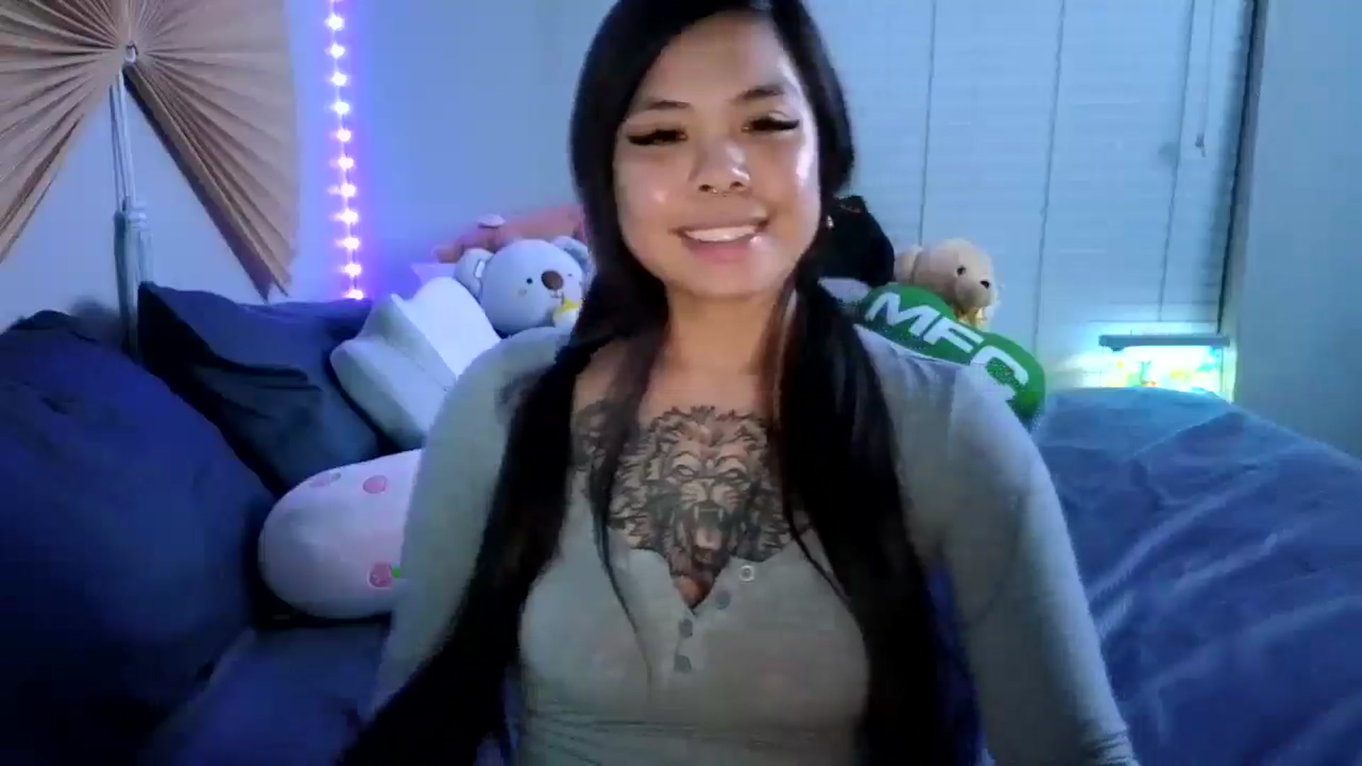 Gallery image thumbnail from dolllface's myfreecams stream on, 01/31/2025, 11:07 image 16 of 20