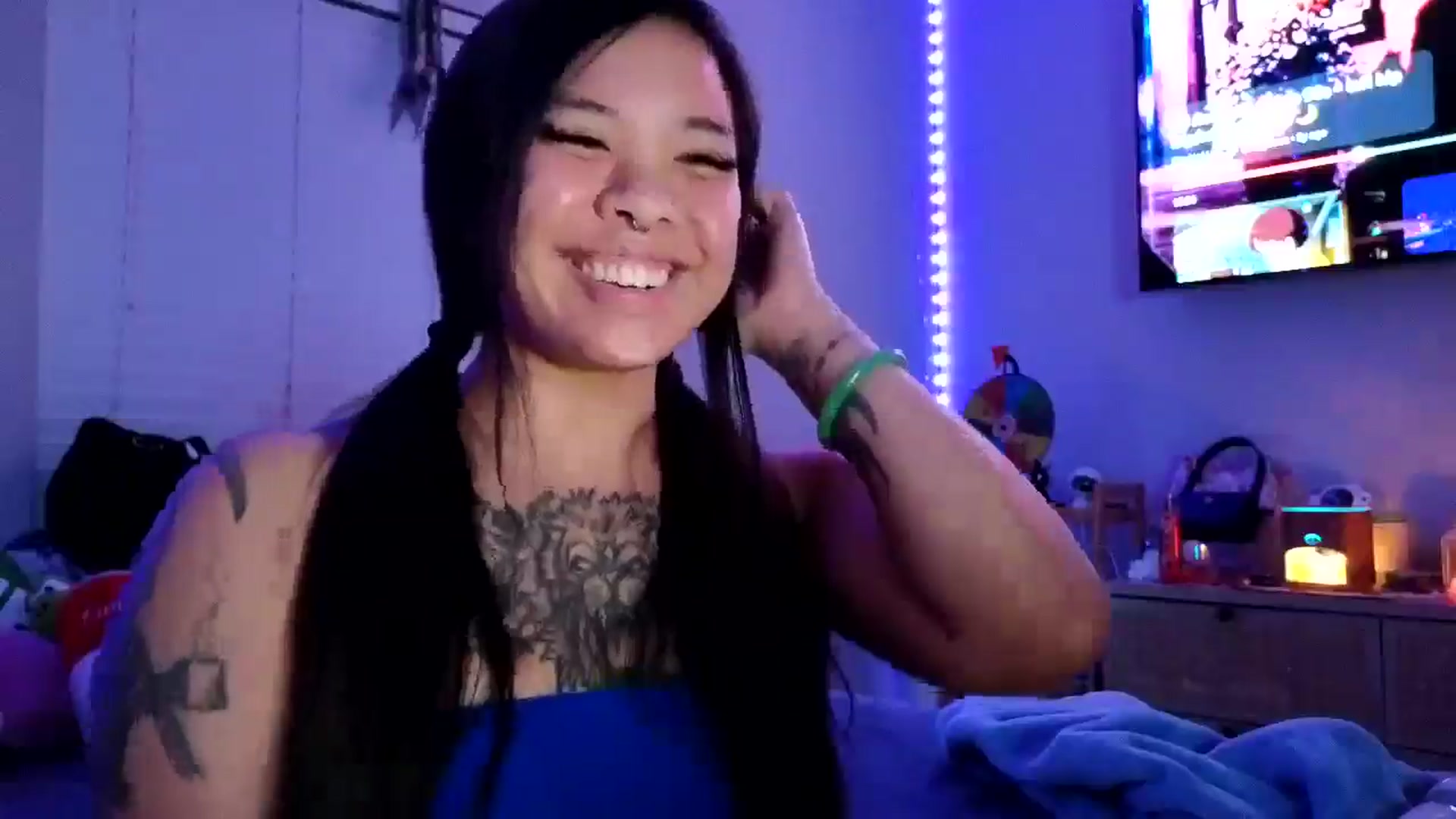Gallery image thumbnail from dolllface's myfreecams stream on, 02/03/2025, 11:14 image 9 of 20