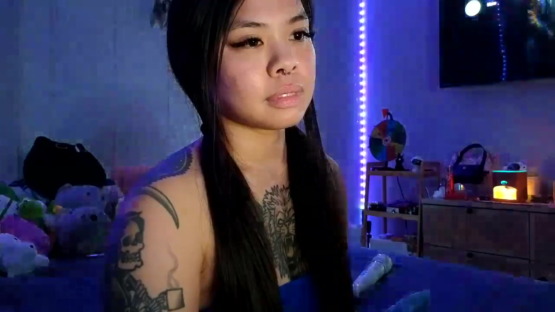 Gallery image thumbnail from dolllface's myfreecams stream on, 02/03/2025, 11:14 image 12 of 20