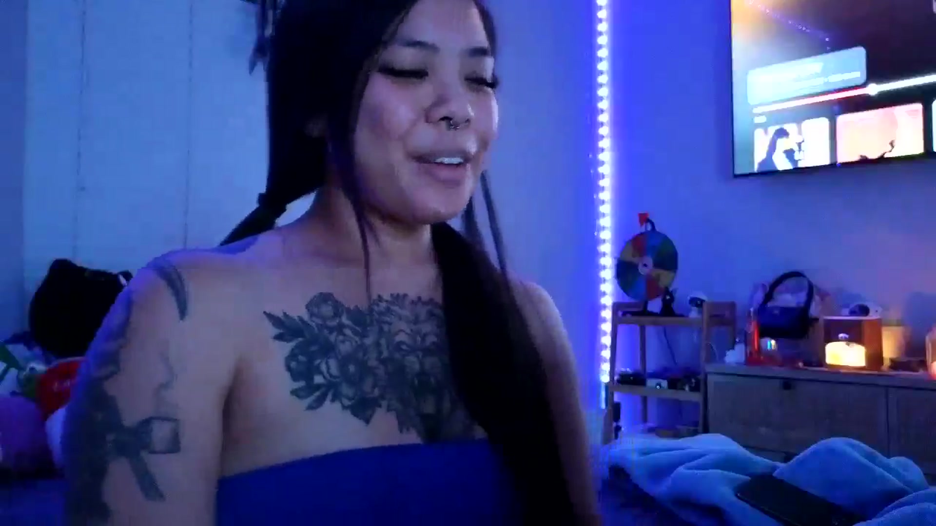 Gallery image thumbnail from dolllface's myfreecams stream on, 02/03/2025, 11:14 image 7 of 20