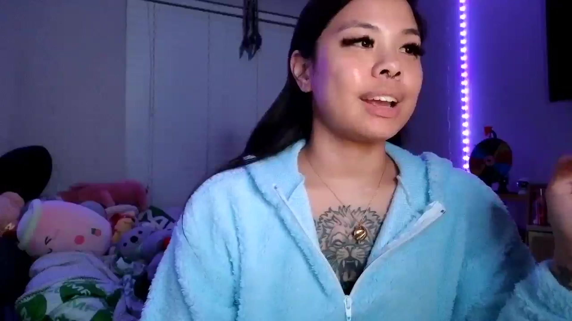 Gallery image thumbnail from dolllface's myfreecams stream on, 02/20/2025, 07:20 image 14 of 20