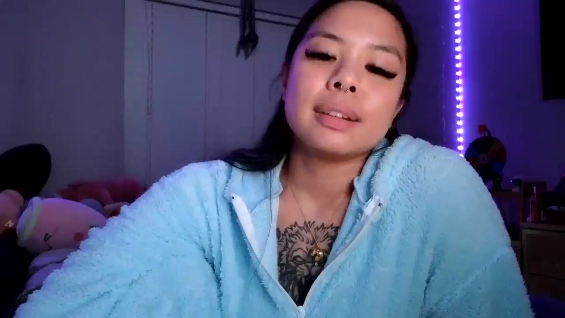 Gallery image thumbnail from dolllface's myfreecams stream on, 02/20/2025, 07:20 image 4 of 20