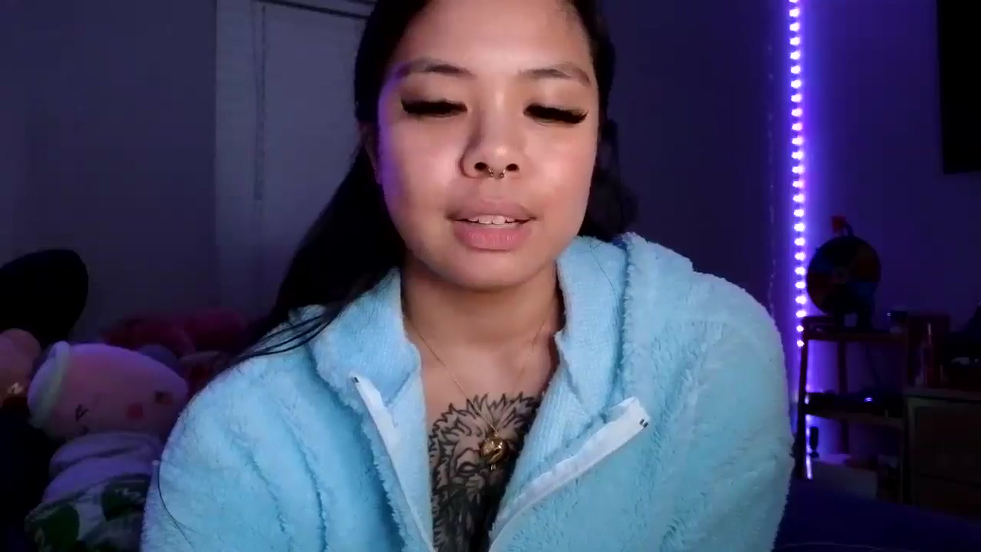 Gallery image thumbnail from dolllface's myfreecams stream on, 02/20/2025, 07:20 image 15 of 20