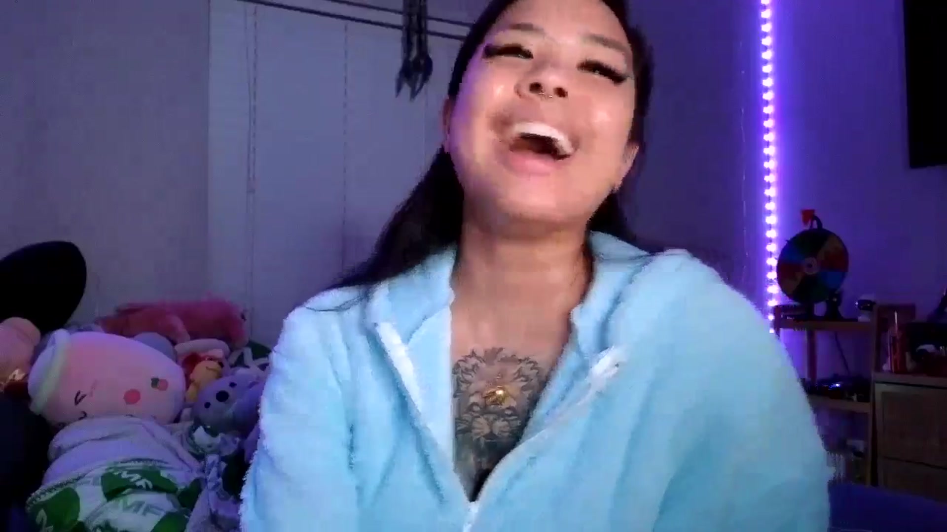 Gallery image thumbnail from dolllface's myfreecams stream on, 02/20/2025, 07:20 image 6 of 20