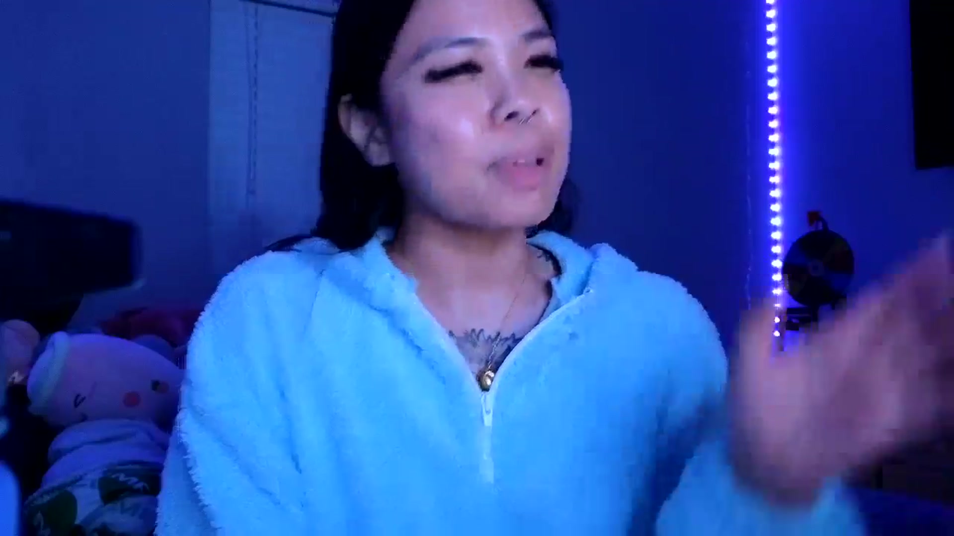 Gallery image thumbnail from dolllface's myfreecams stream on, 02/20/2025, 07:20 image 20 of 20