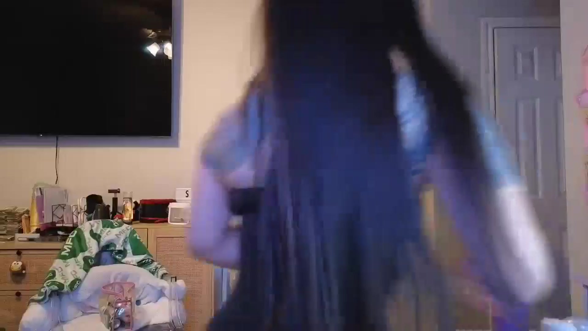 Gallery image thumbnail from dolllface's myfreecams stream on, 02/28/2025, 03:37 image 4 of 20