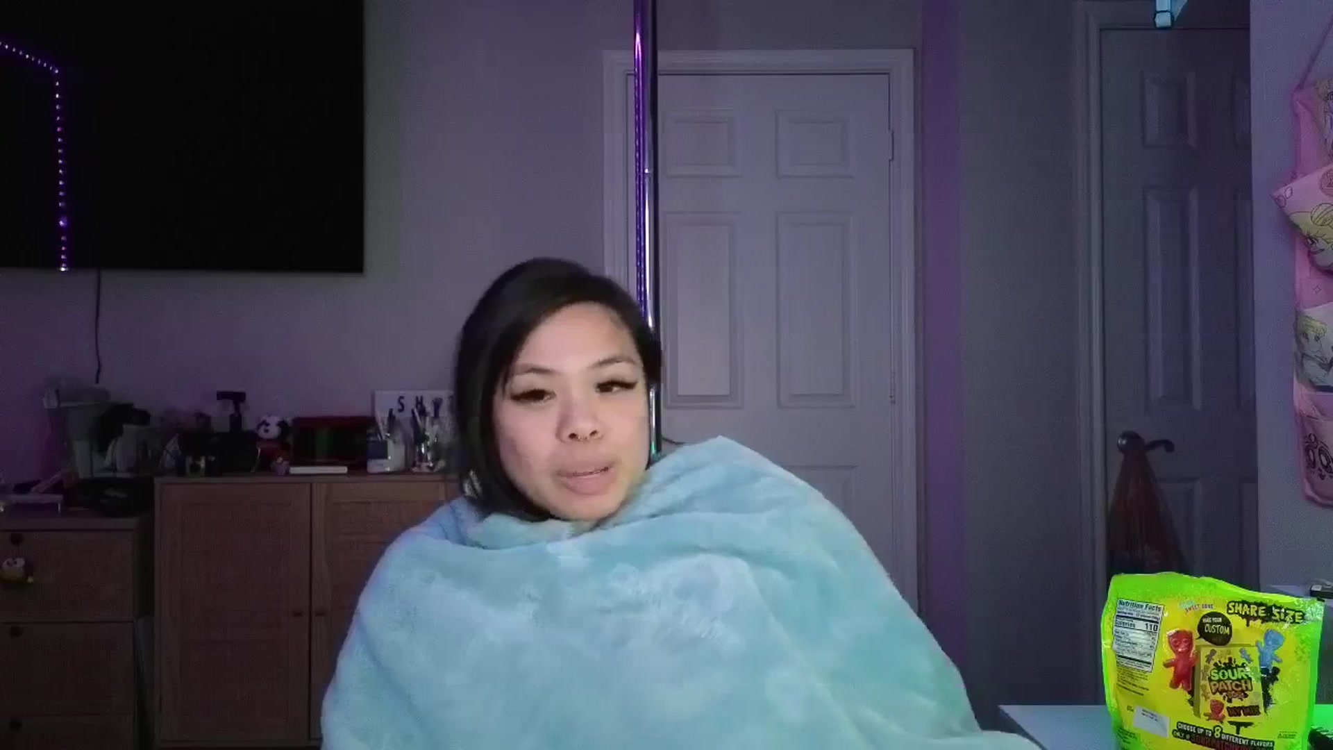 Gallery image thumbnail from dolllface's myfreecams stream on, 03/07/2025, 11:07 image 20 of 20