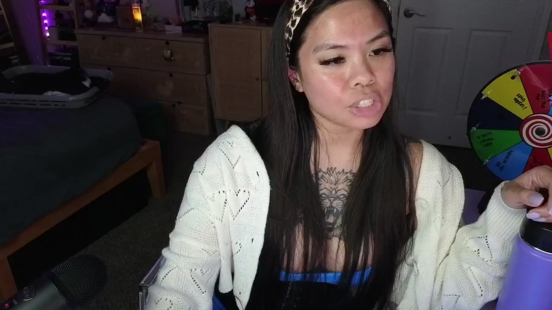 Gallery image thumbnail from dolllface's myfreecams stream on, 03/13/2025, 06:57 image 18 of 20