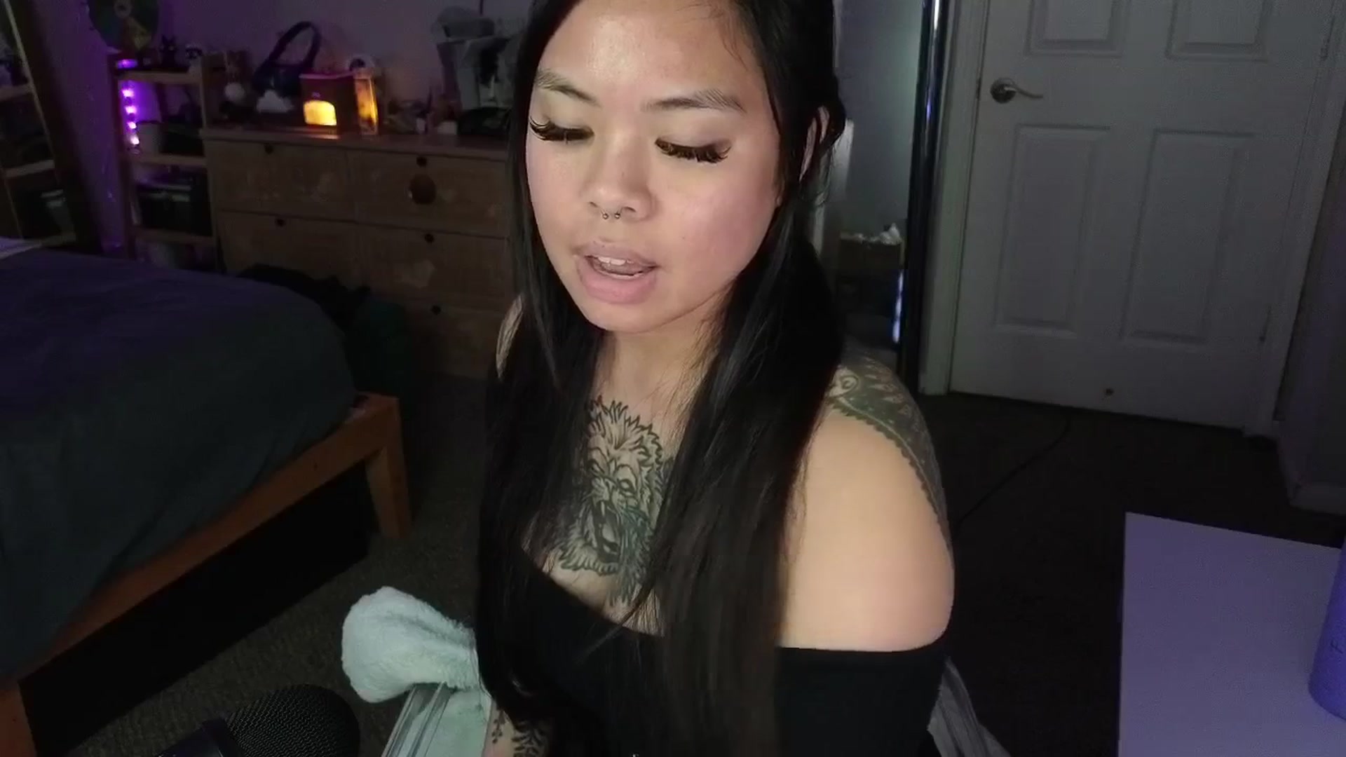 Gallery image thumbnail from dolllface's myfreecams stream on, 03/14/2025, 11:26 image 7 of 20