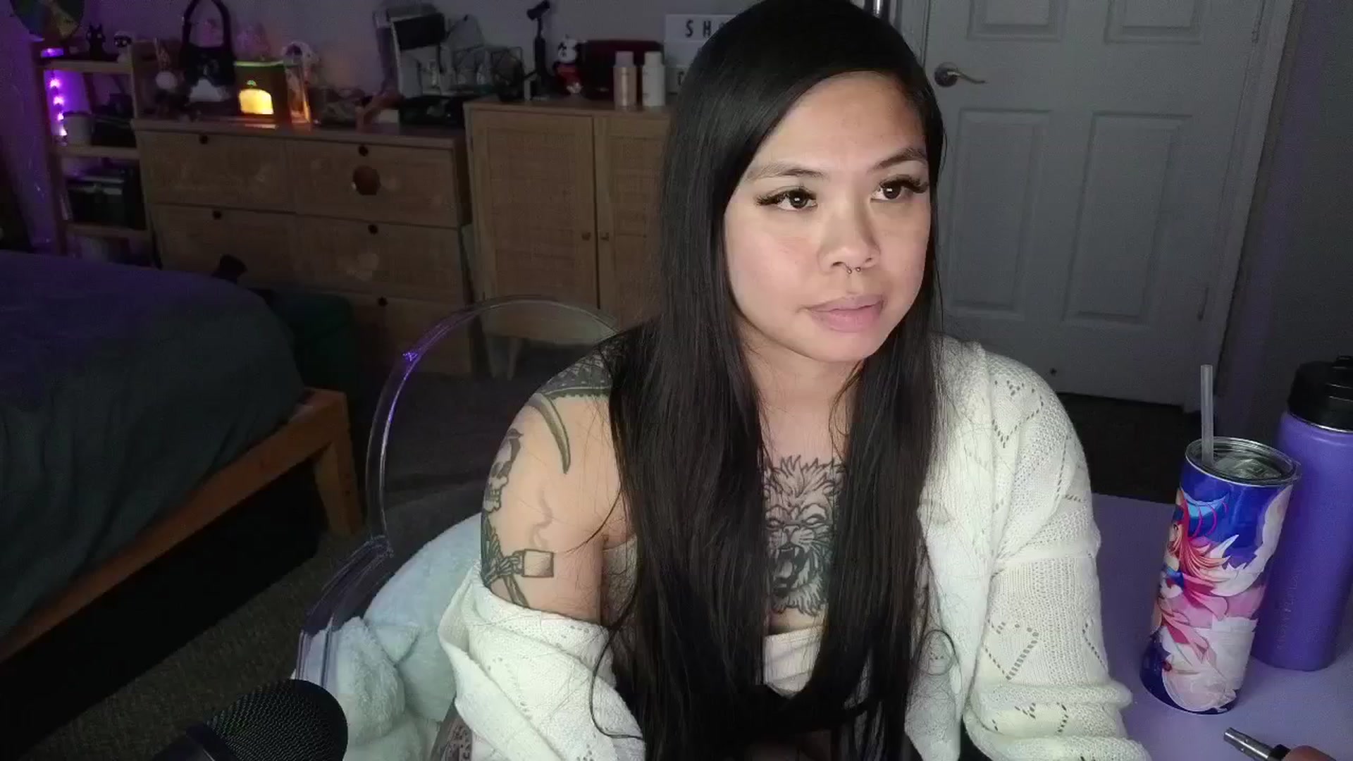 Gallery image thumbnail from dolllface's myfreecams stream on, 03/15/2025, 10:11 image 15 of 20