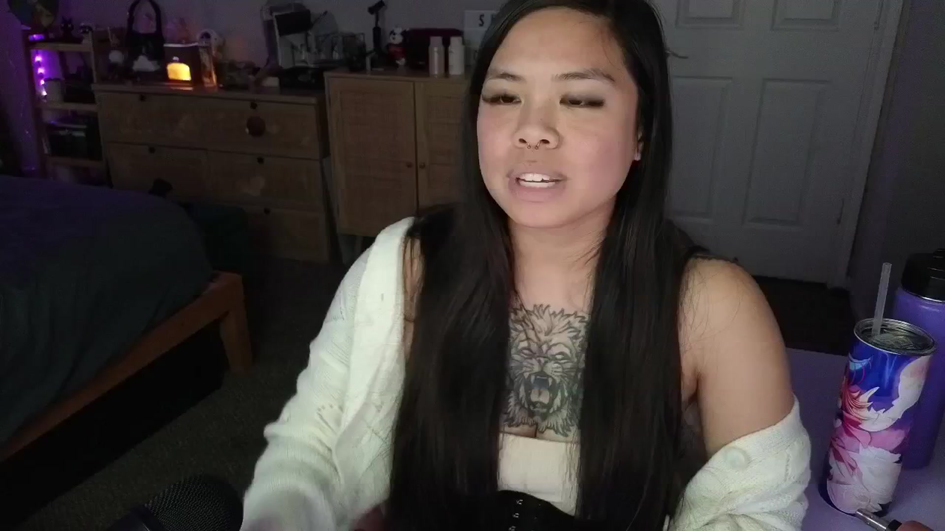 Gallery image thumbnail from dolllface's myfreecams stream on, 03/15/2025, 10:11 image 10 of 20