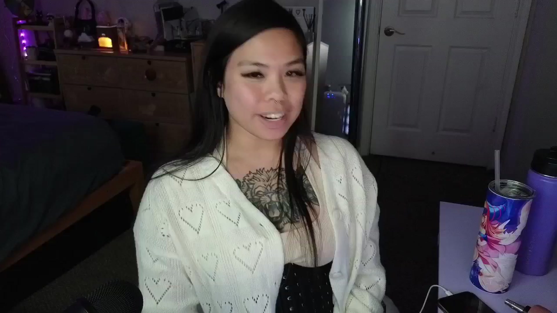 Gallery image thumbnail from dolllface's myfreecams stream on, 03/15/2025, 10:11 image 17 of 20