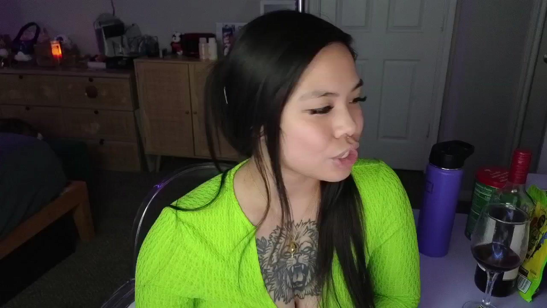 Gallery image thumbnail from dolllface's myfreecams stream on, 03/18/2025, 07:03 image 20 of 20