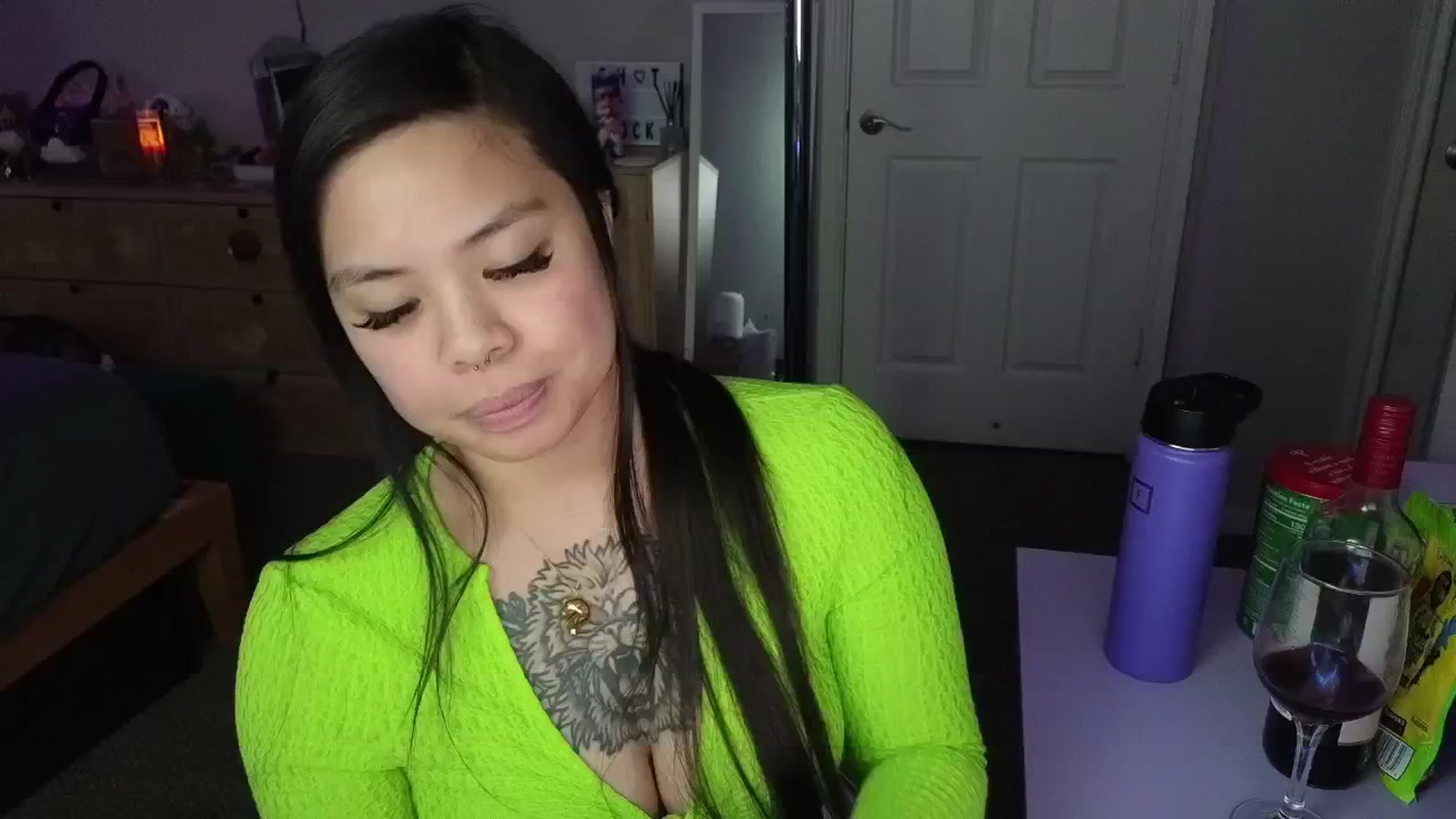Gallery image thumbnail from dolllface's myfreecams stream on, 03/18/2025, 07:03 image 19 of 20