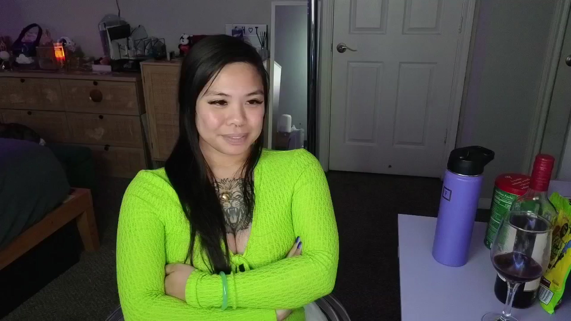 Gallery image thumbnail from dolllface's myfreecams stream on, 03/18/2025, 07:03 image 17 of 20