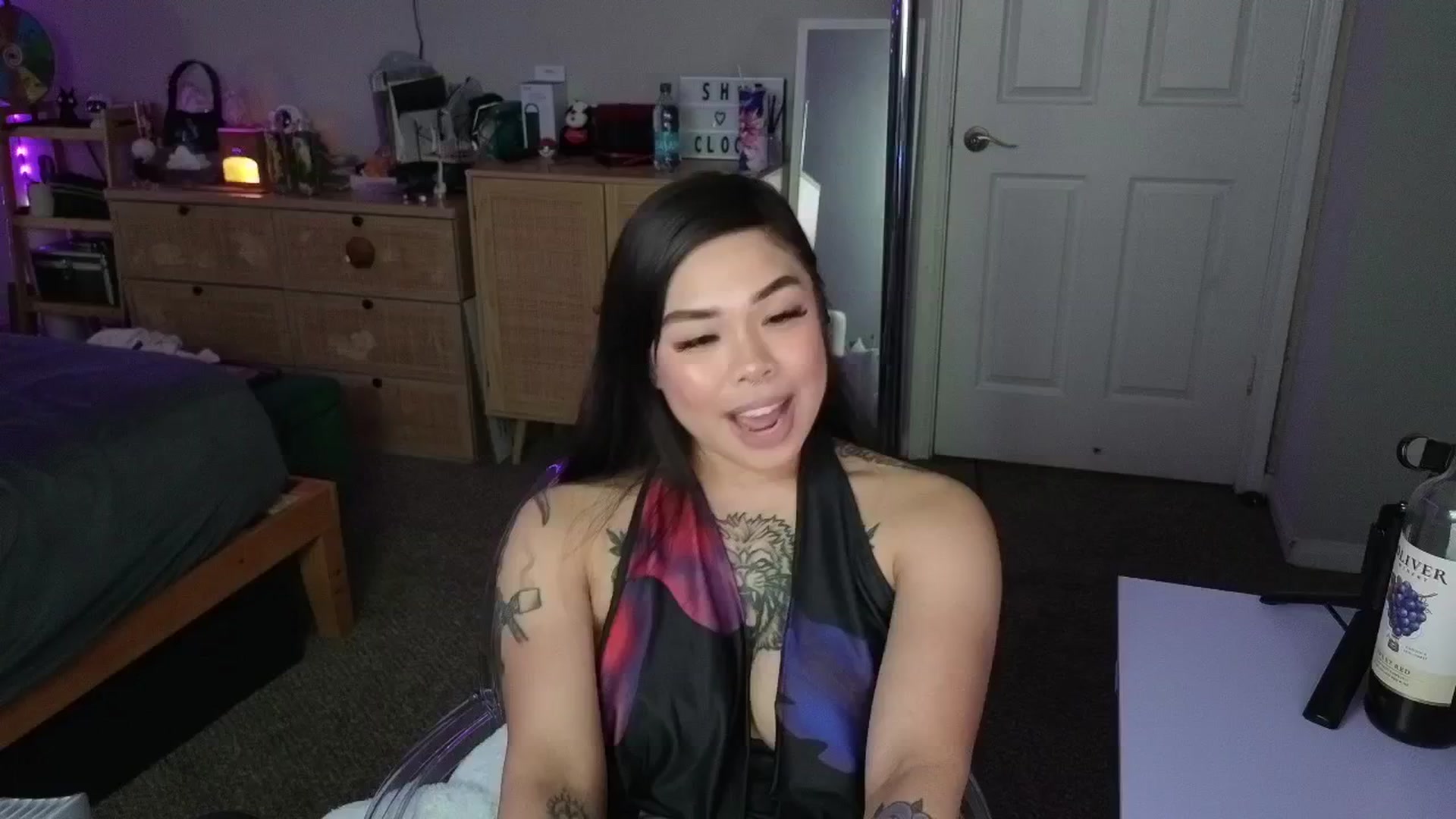 Gallery image thumbnail from dolllface's myfreecams stream on, 03/21/2025, 07:04 image 15 of 20