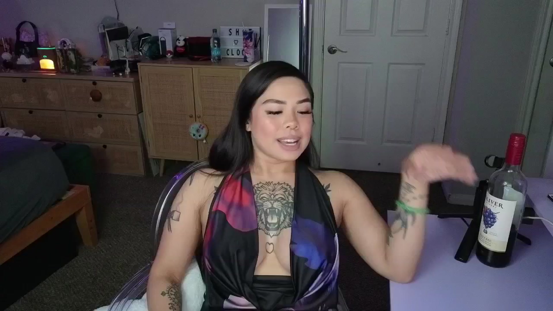 Gallery image thumbnail from dolllface's myfreecams stream on, 03/21/2025, 07:04 image 19 of 20