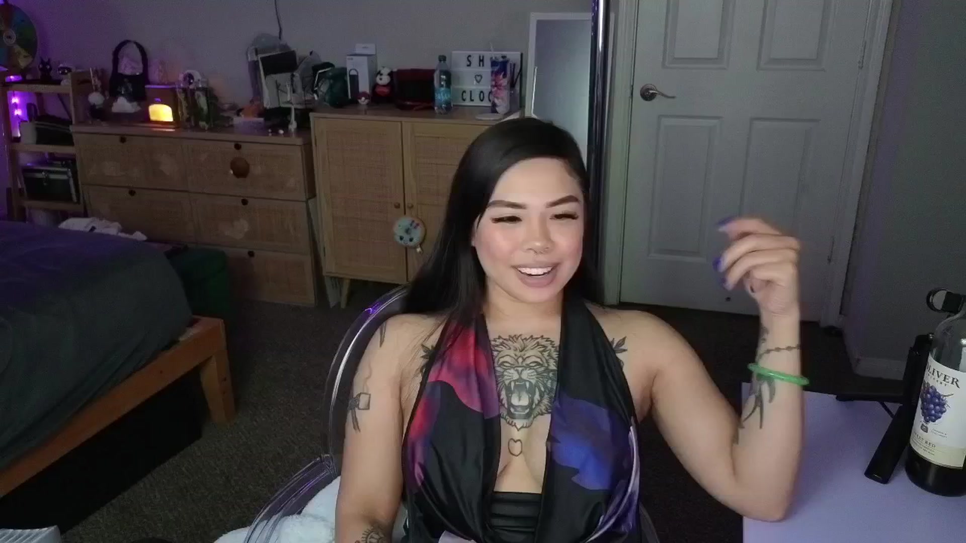 Gallery image thumbnail from dolllface's myfreecams stream on, 03/21/2025, 07:04 image 16 of 20