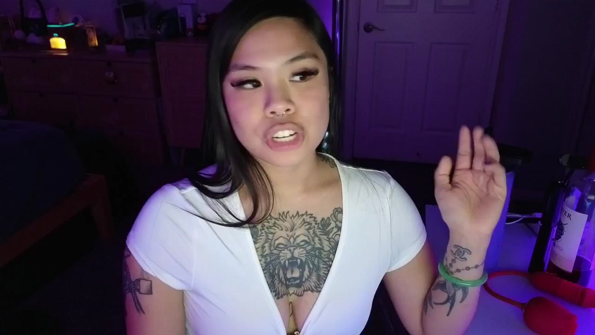 Gallery image thumbnail from dolllface's myfreecams stream on, 03/25/2025, 08:13 image 16 of 20