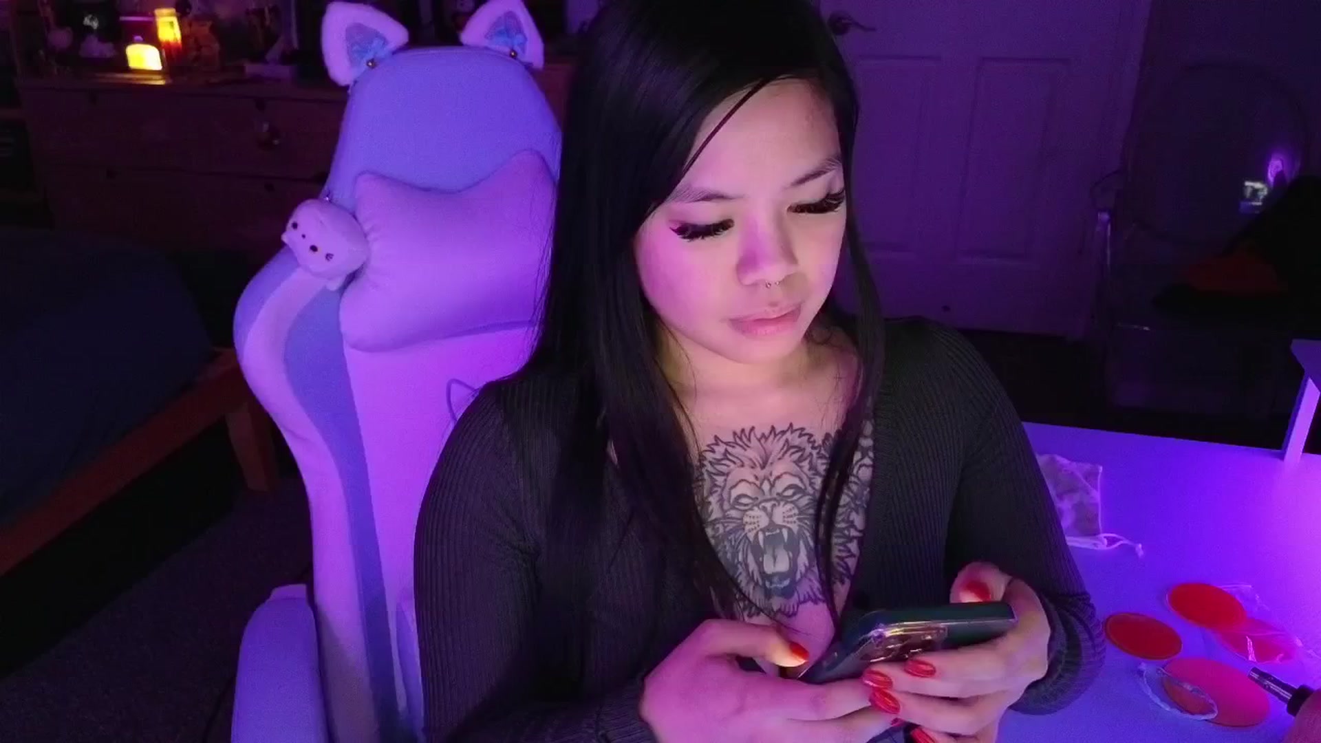Gallery image thumbnail from dolllface's myfreecams stream on, 04/12/2025, 10:18 image 3 of 20