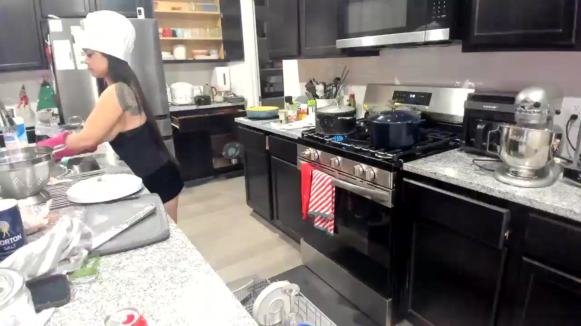 Gallery image thumbnail from dolllface's myfreecams stream on, 11/27/2025, 09:36 image 20 of 20