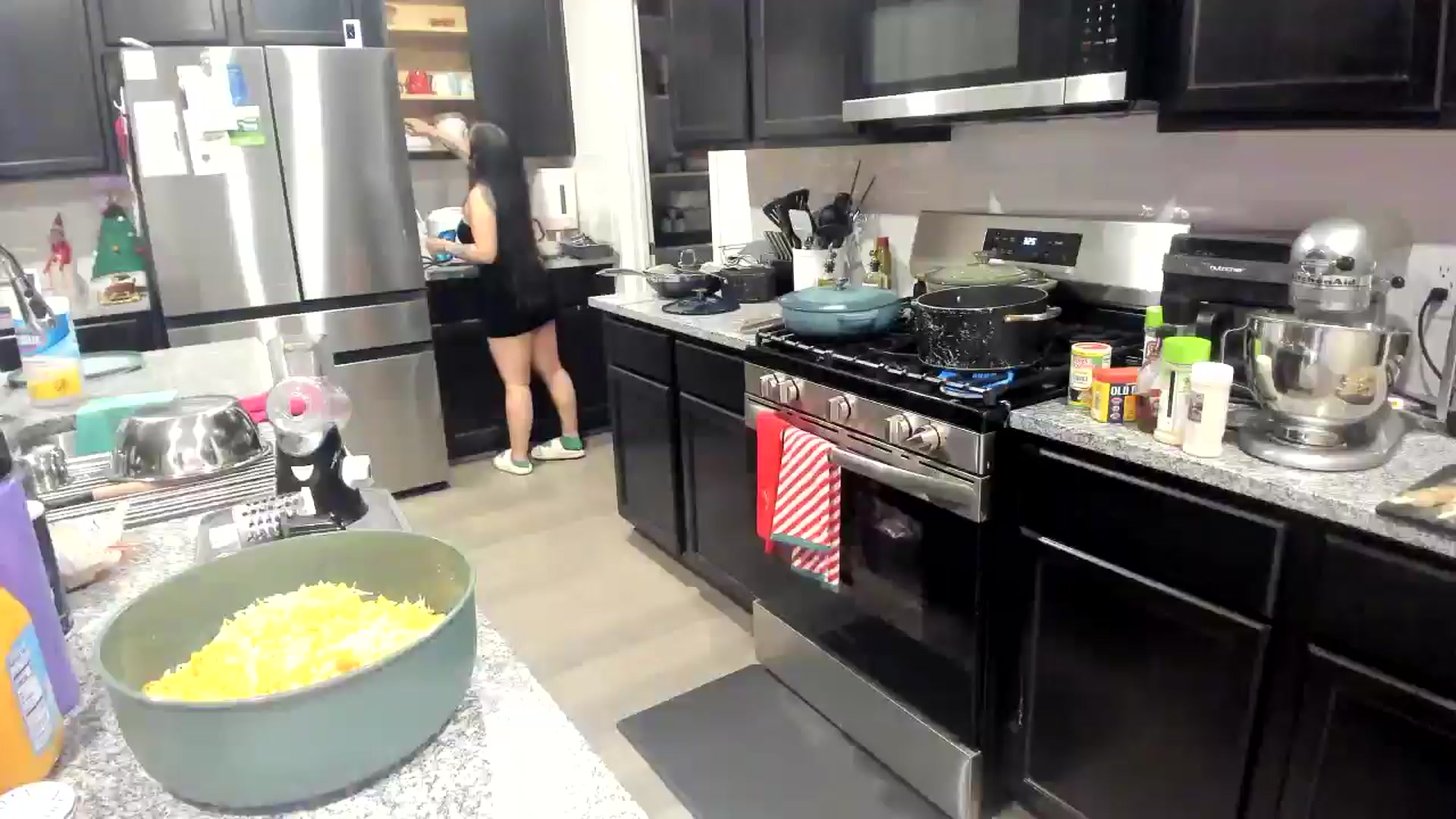 Gallery image thumbnail from dolllface's myfreecams stream on, 11/27/2025, 09:36 image 12 of 20