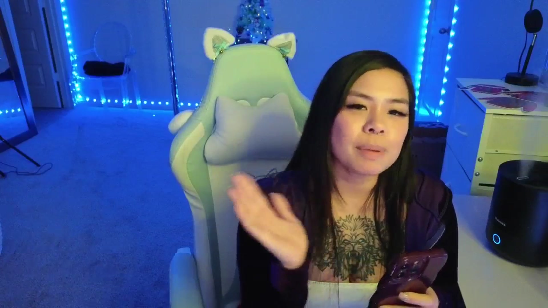 Gallery image thumbnail from dolllface's myfreecams stream on, 12/15/2025, 10:56 image 20 of 20