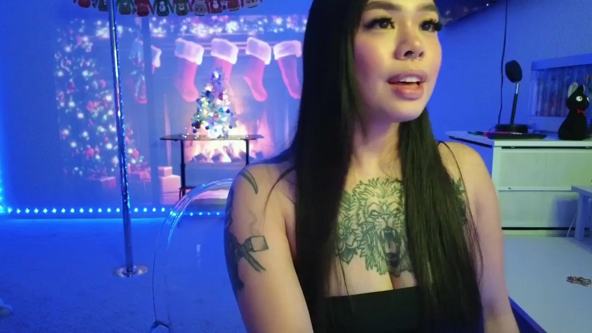 Gallery image thumbnail from dolllface's myfreecams stream on, 12/26/2025, 03:37 image 1 of 20