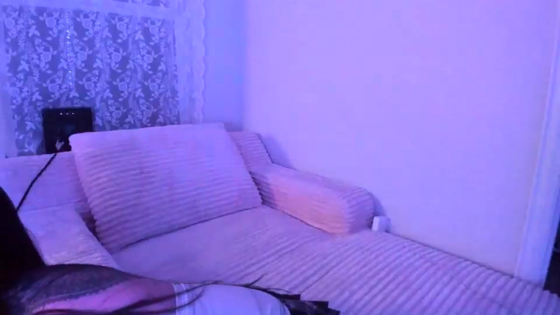 Gallery image thumbnail from dolllface's myfreecams stream on, 01/08/2026, 09:33 image 7 of 20