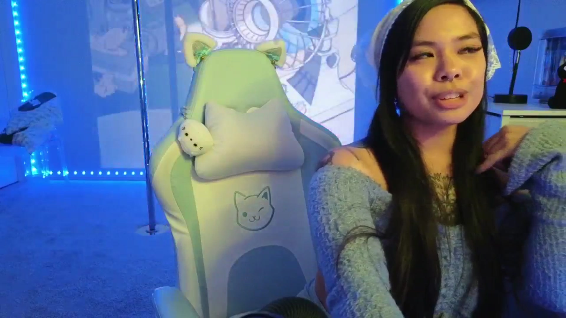 Gallery image thumbnail from dolllface's myfreecams stream on, 01/10/2026, 10:05 image 12 of 20