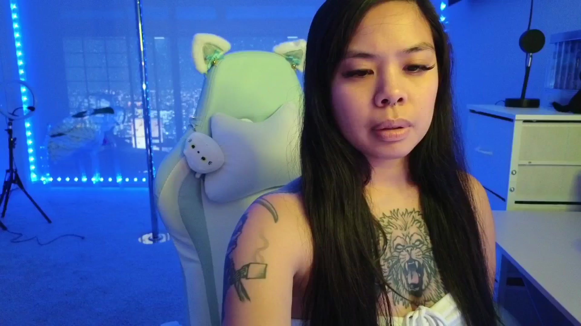 Gallery image thumbnail from dolllface's myfreecams stream on, 01/11/2026, 06:20 image 7 of 20