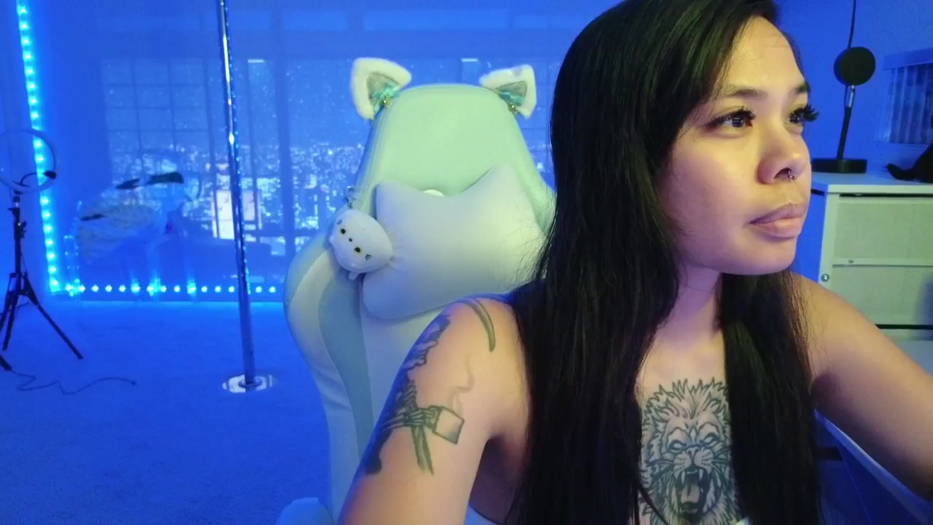 Gallery image thumbnail from dolllface's myfreecams stream on, 01/11/2026, 06:20 image 5 of 20