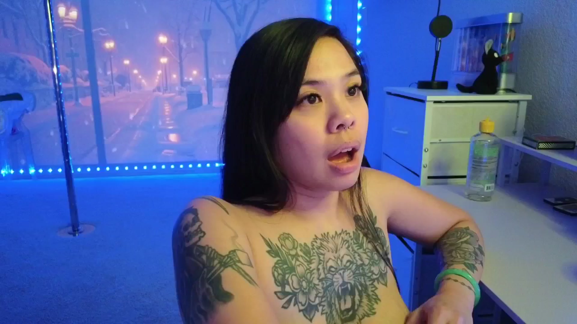 Gallery image thumbnail from dolllface's myfreecams stream on, 01/11/2026, 13:21 image 13 of 20