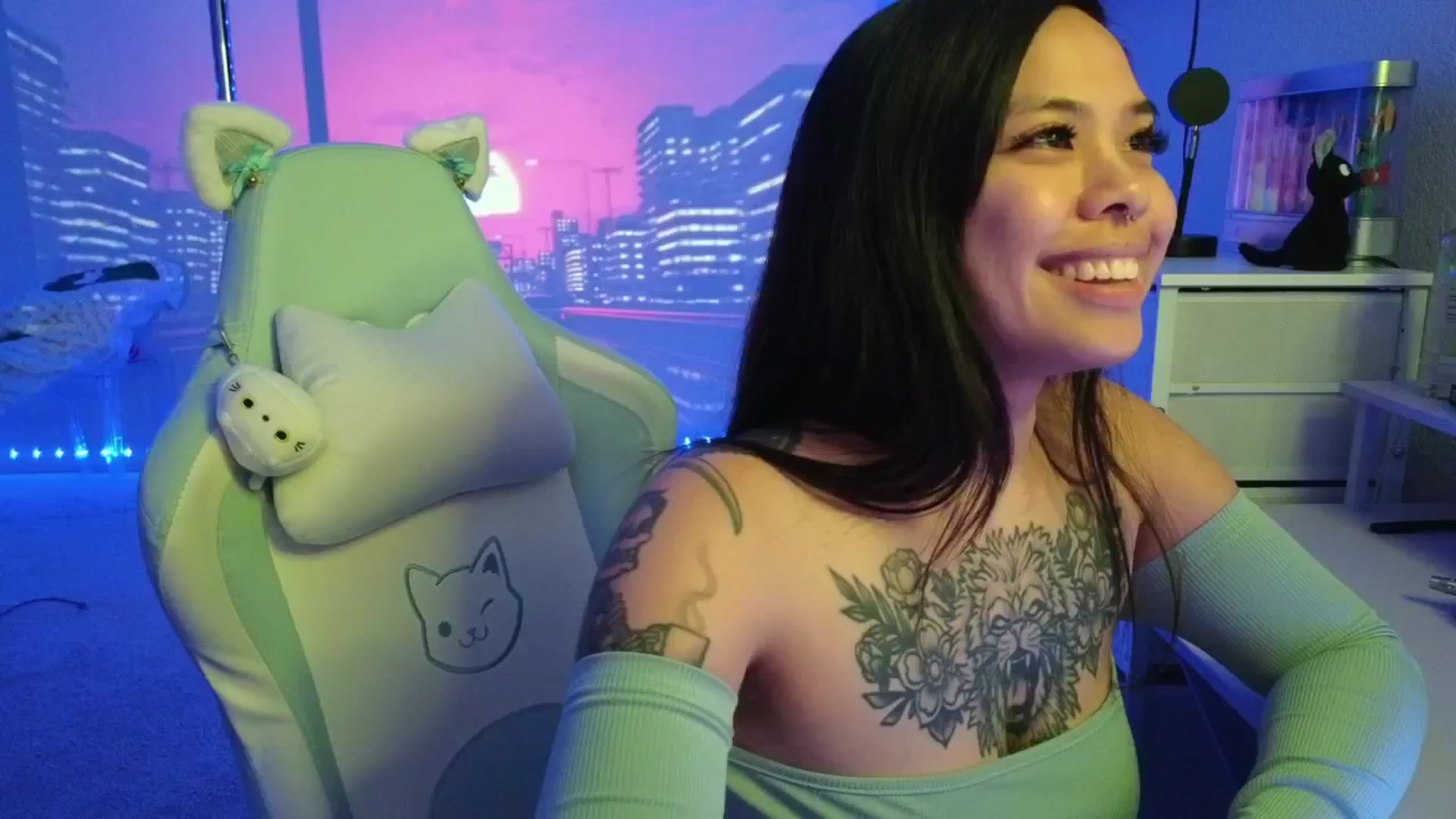 Gallery image thumbnail from dolllface's myfreecams stream on, 01/12/2026, 08:56 image 18 of 20