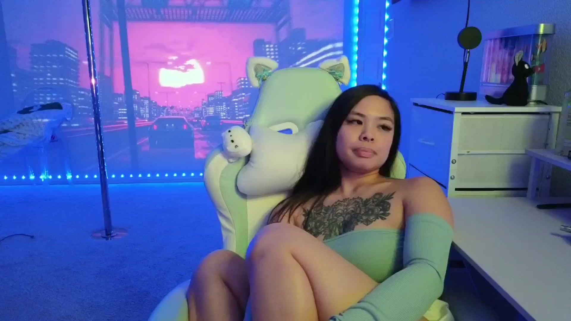 Gallery image thumbnail from dolllface's myfreecams stream on, 01/12/2026, 08:56 image 20 of 20