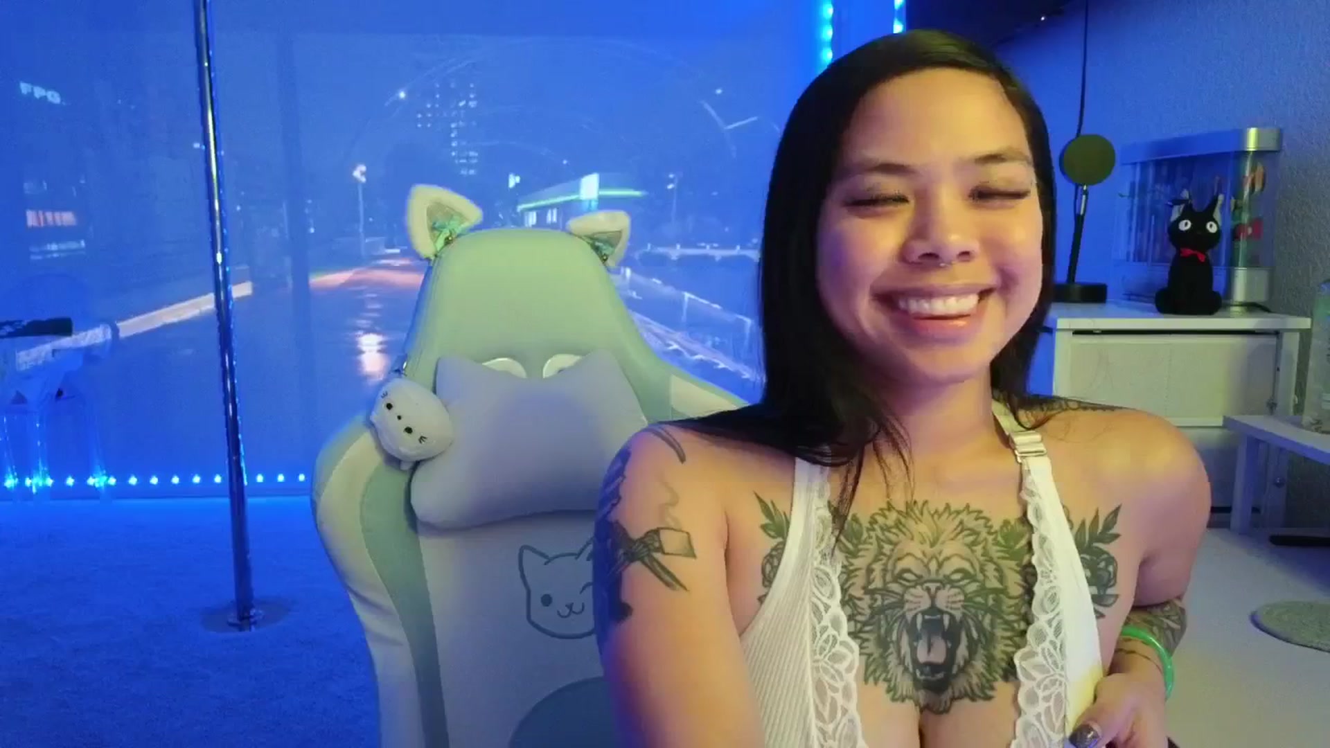 Gallery image thumbnail from dolllface's myfreecams stream on, 01/14/2026, 08:06 image 10 of 20