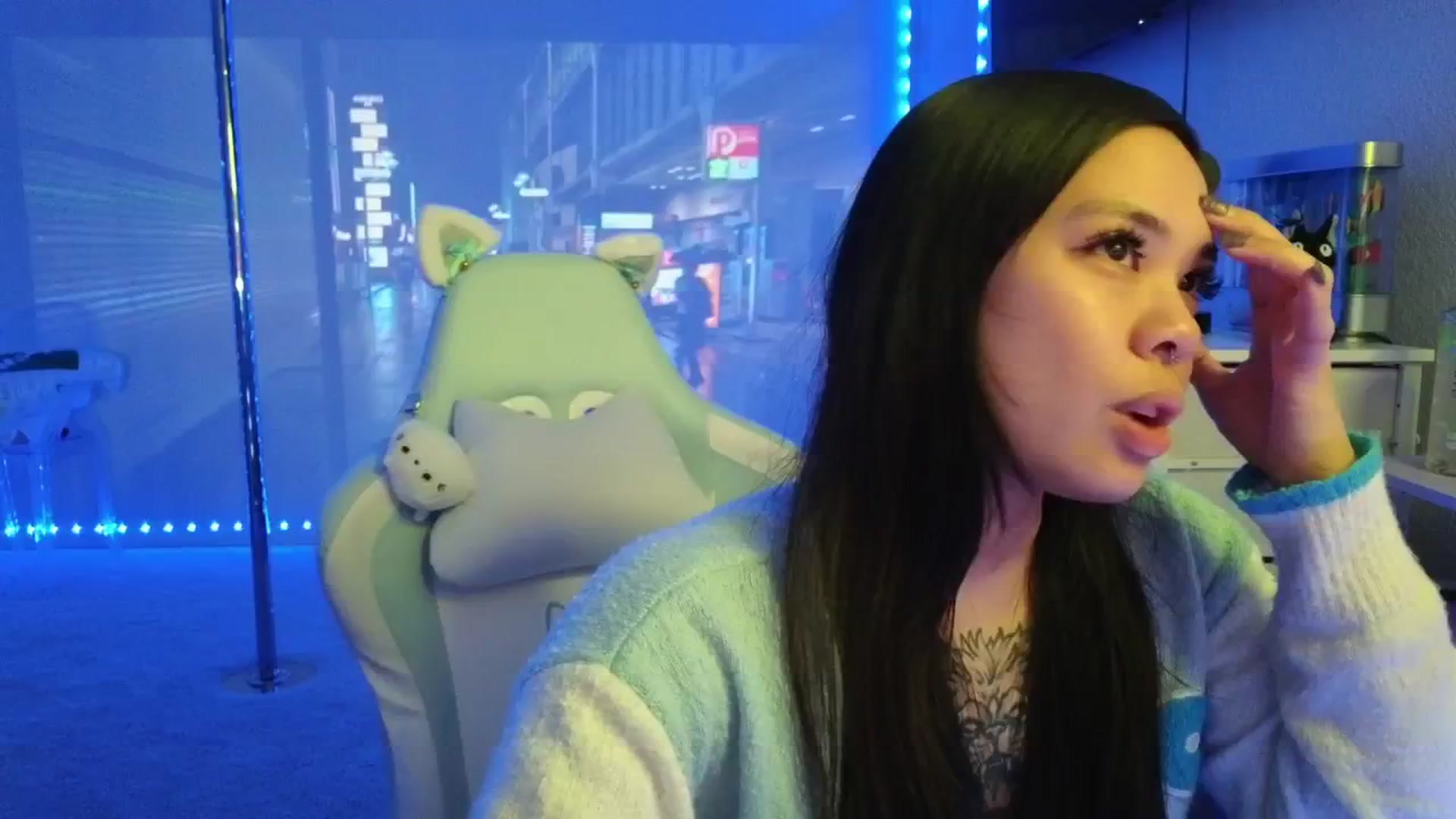 Gallery image thumbnail from dolllface's myfreecams stream on, 01/14/2026, 08:06 image 3 of 20