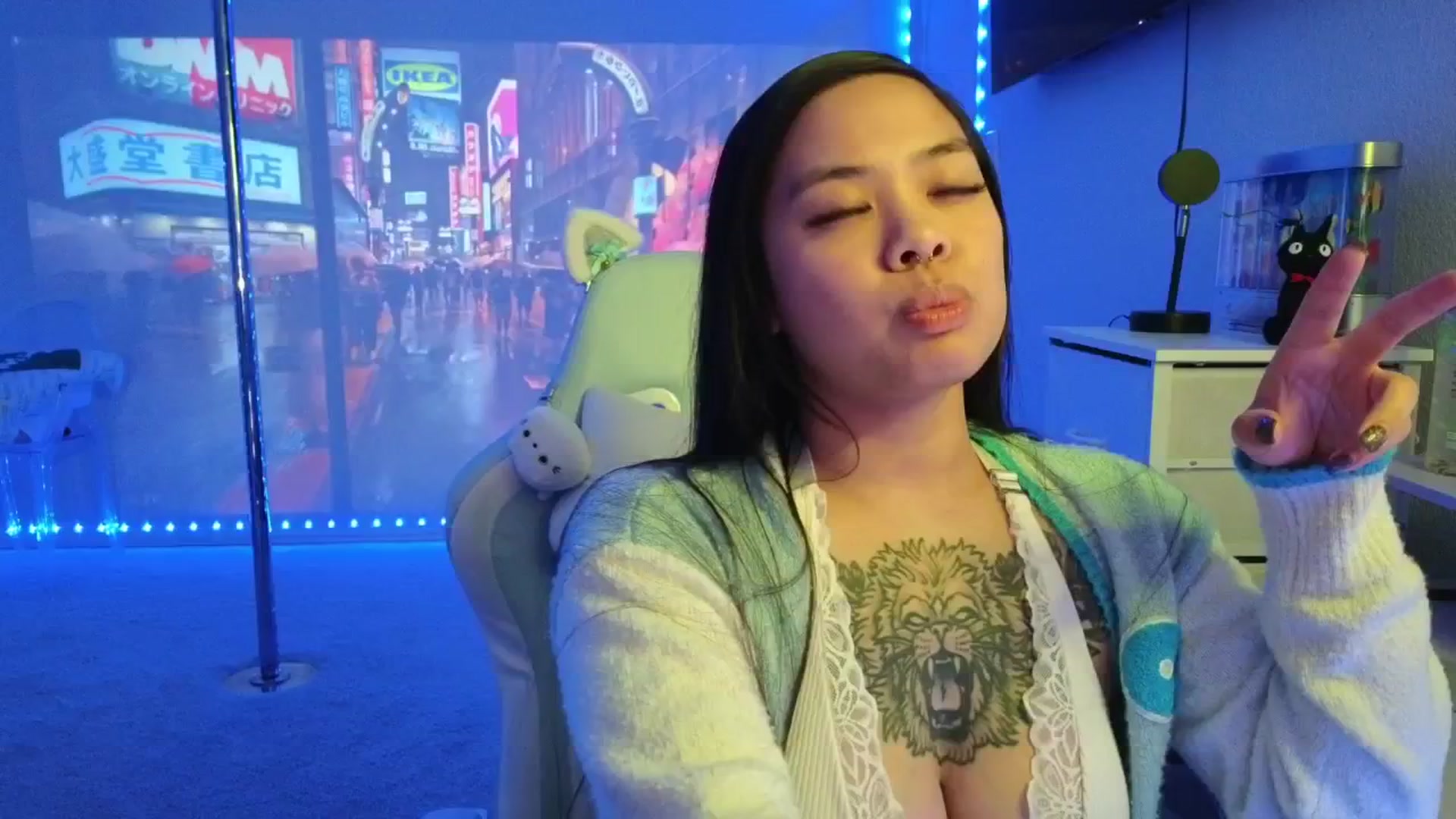 Gallery image thumbnail from dolllface's myfreecams stream on, 01/14/2026, 08:06 image 2 of 20