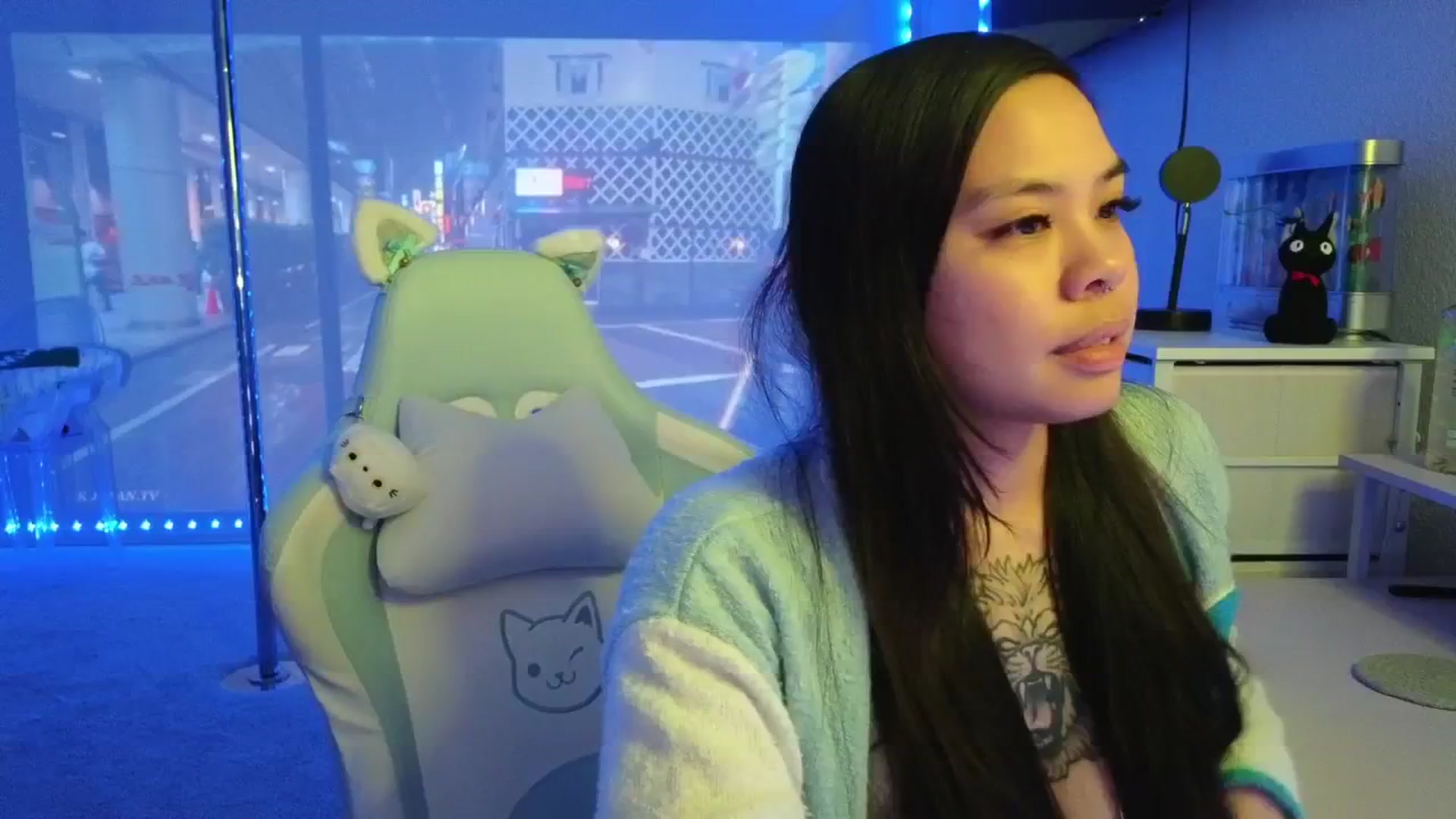 Gallery image thumbnail from dolllface's myfreecams stream on, 01/14/2026, 08:06 image 6 of 20