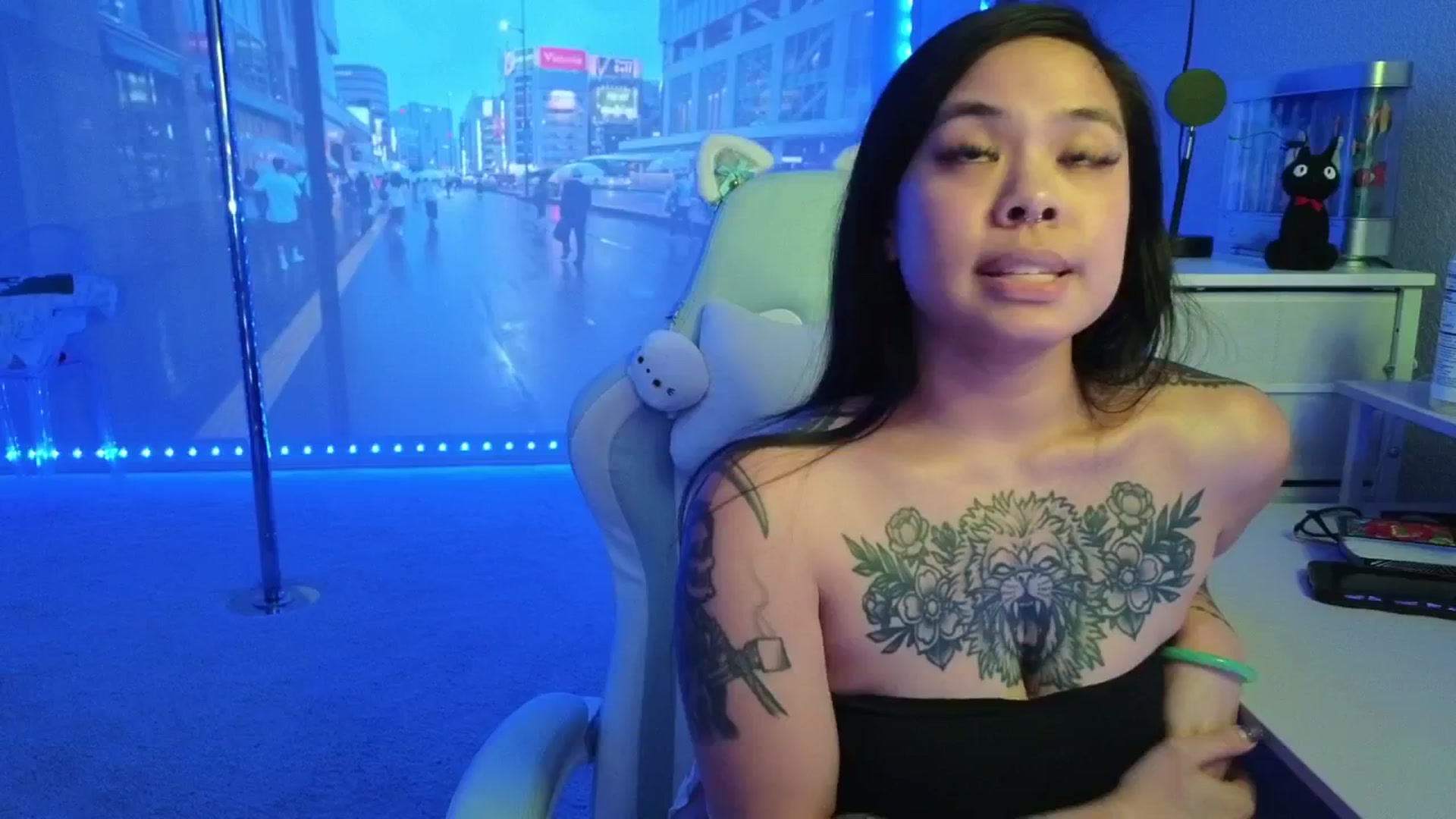 Gallery image thumbnail from dolllface's myfreecams stream on, 01/16/2026, 08:31 image 12 of 20